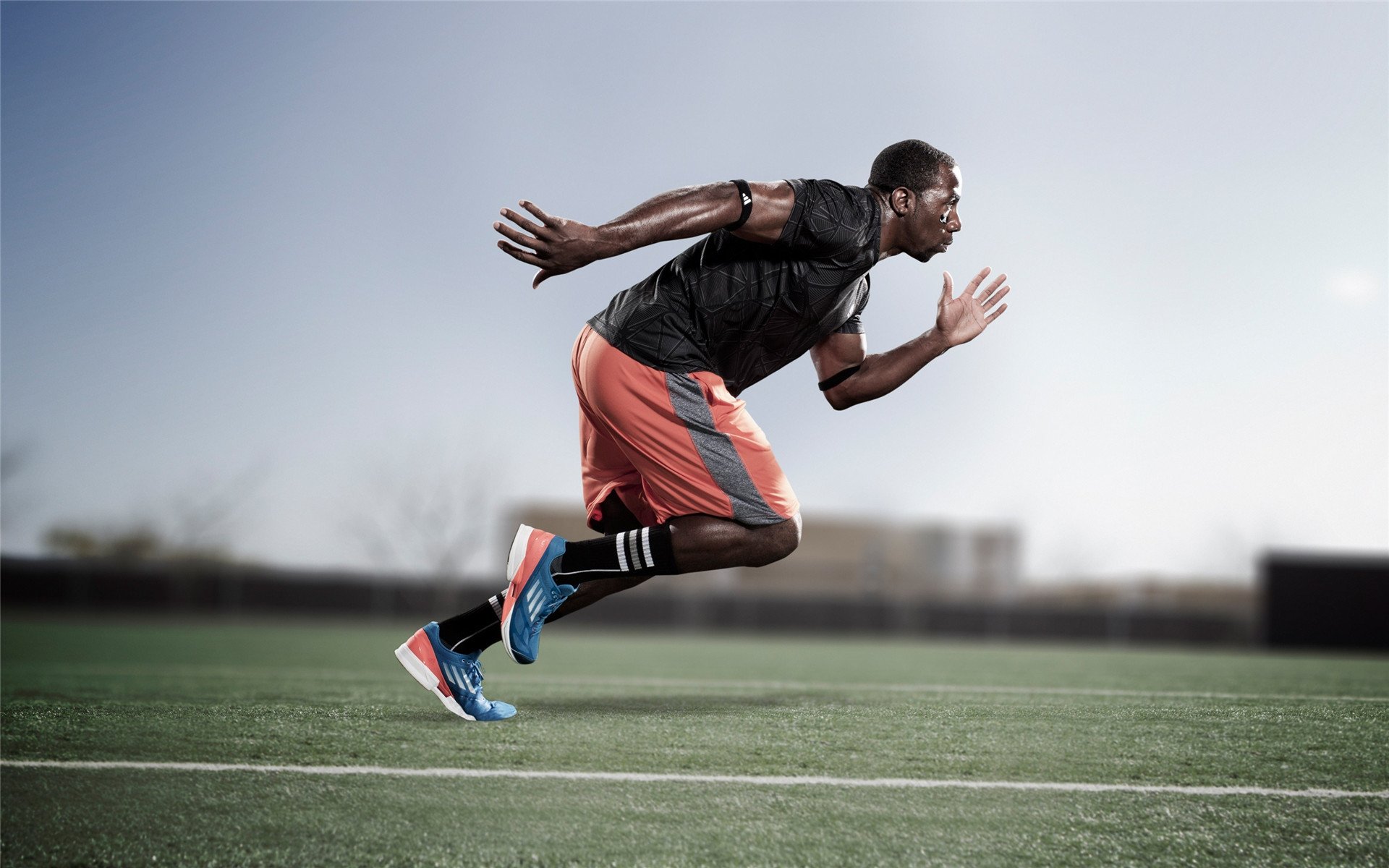 “战术大比拼：幕后策略的终极角逐”