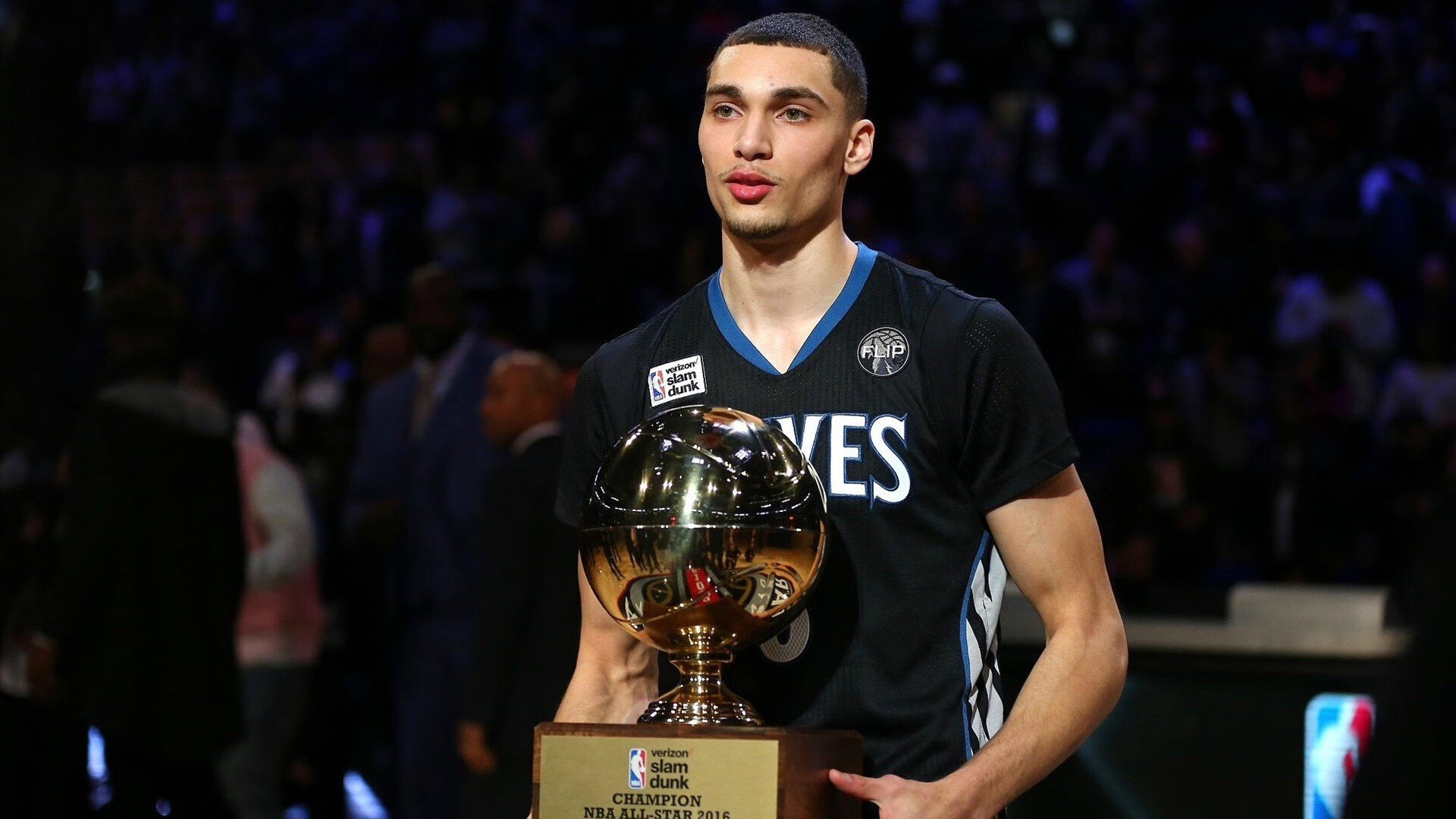 《迈向体育强国之路——习近平关于体育重要论述的时代价值与世界启示》智库报告发布。